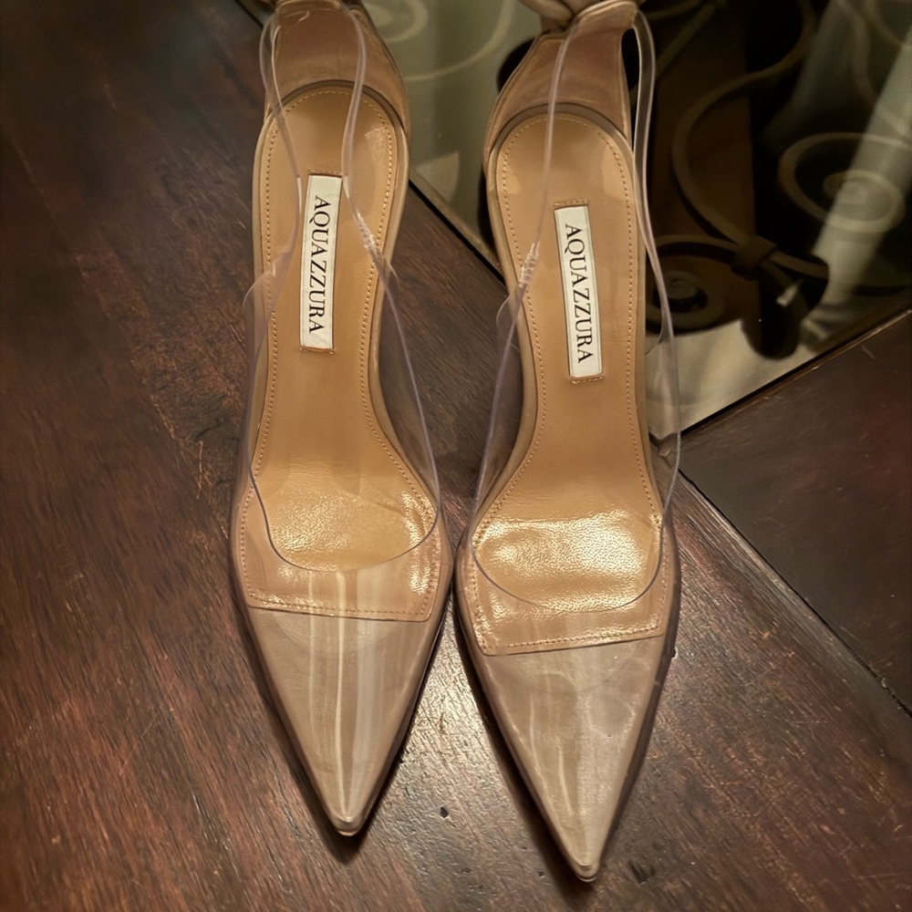 NWT Aquazzura Tie Bow Plexi Pumps